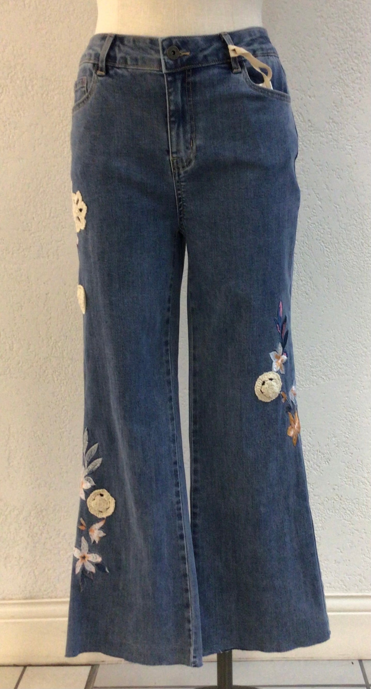 Charlie B Embroidered Denim Pant C5652