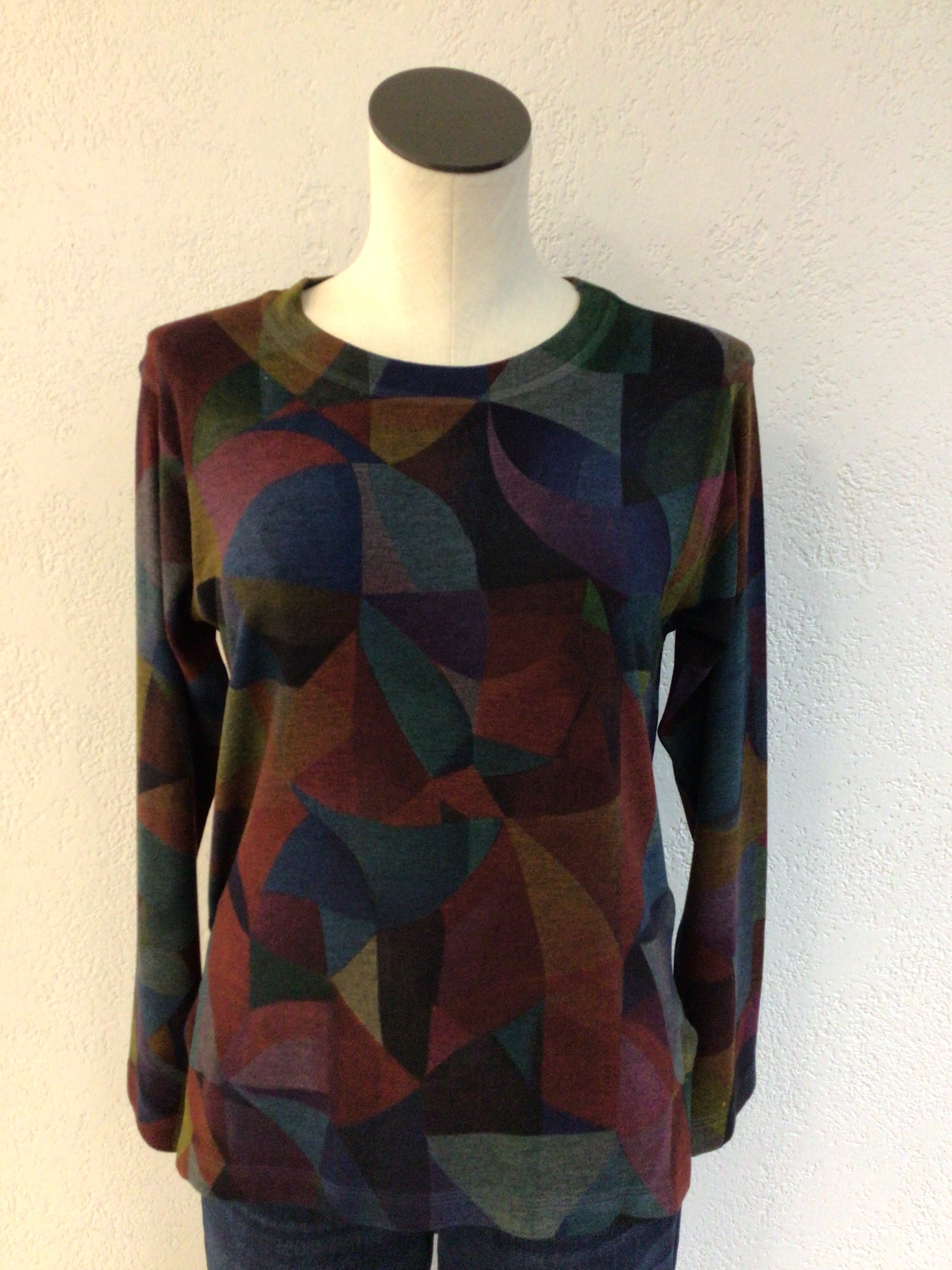 Nally and Millie Abstract Print Top N311668A