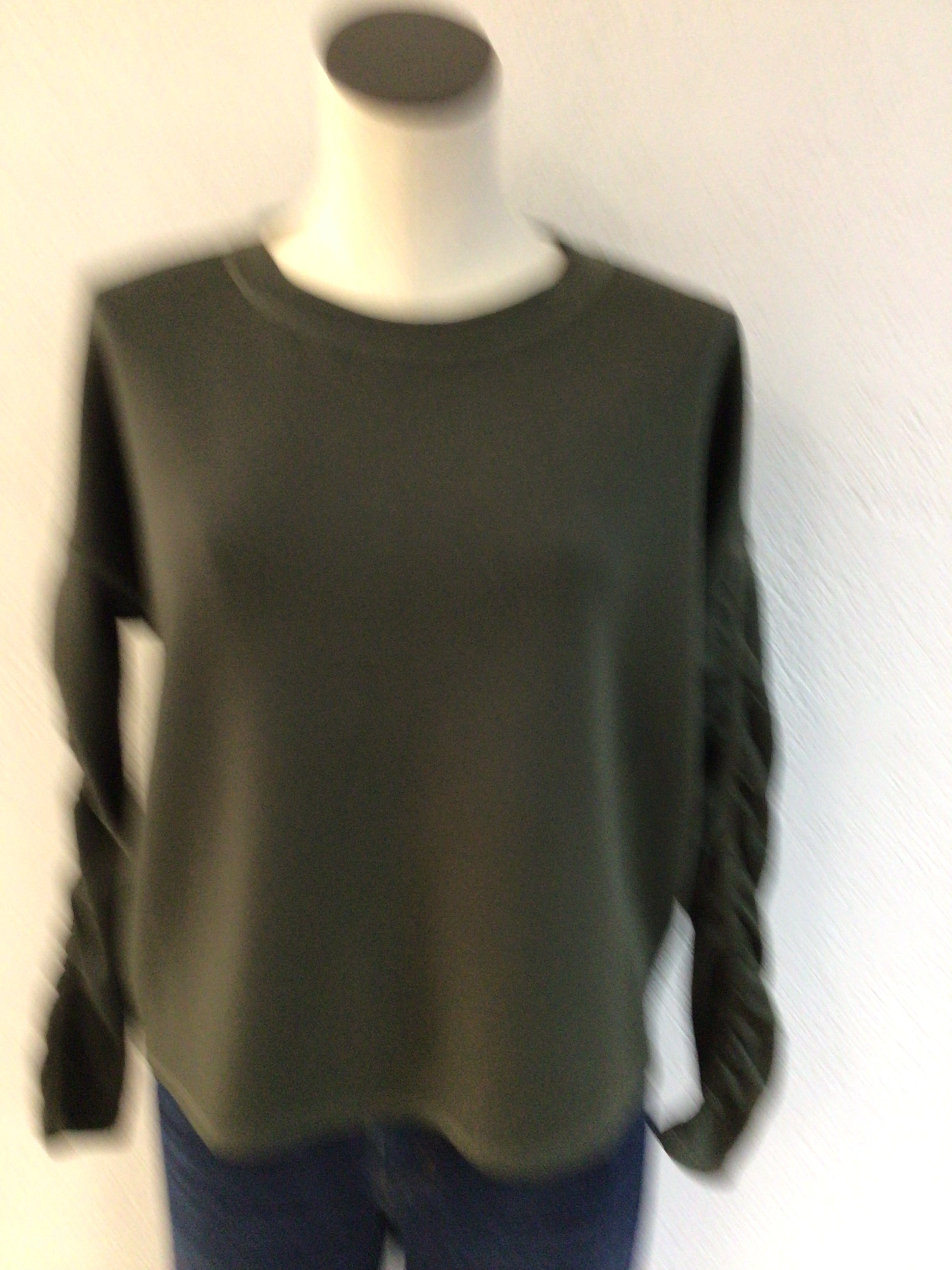Habitat Forest Pullover 52129