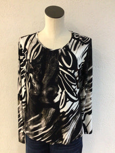 Sunday Black T Shirt 6764 6372