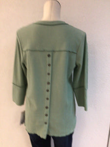 Lulu B Sage Button Back Top TXT5015