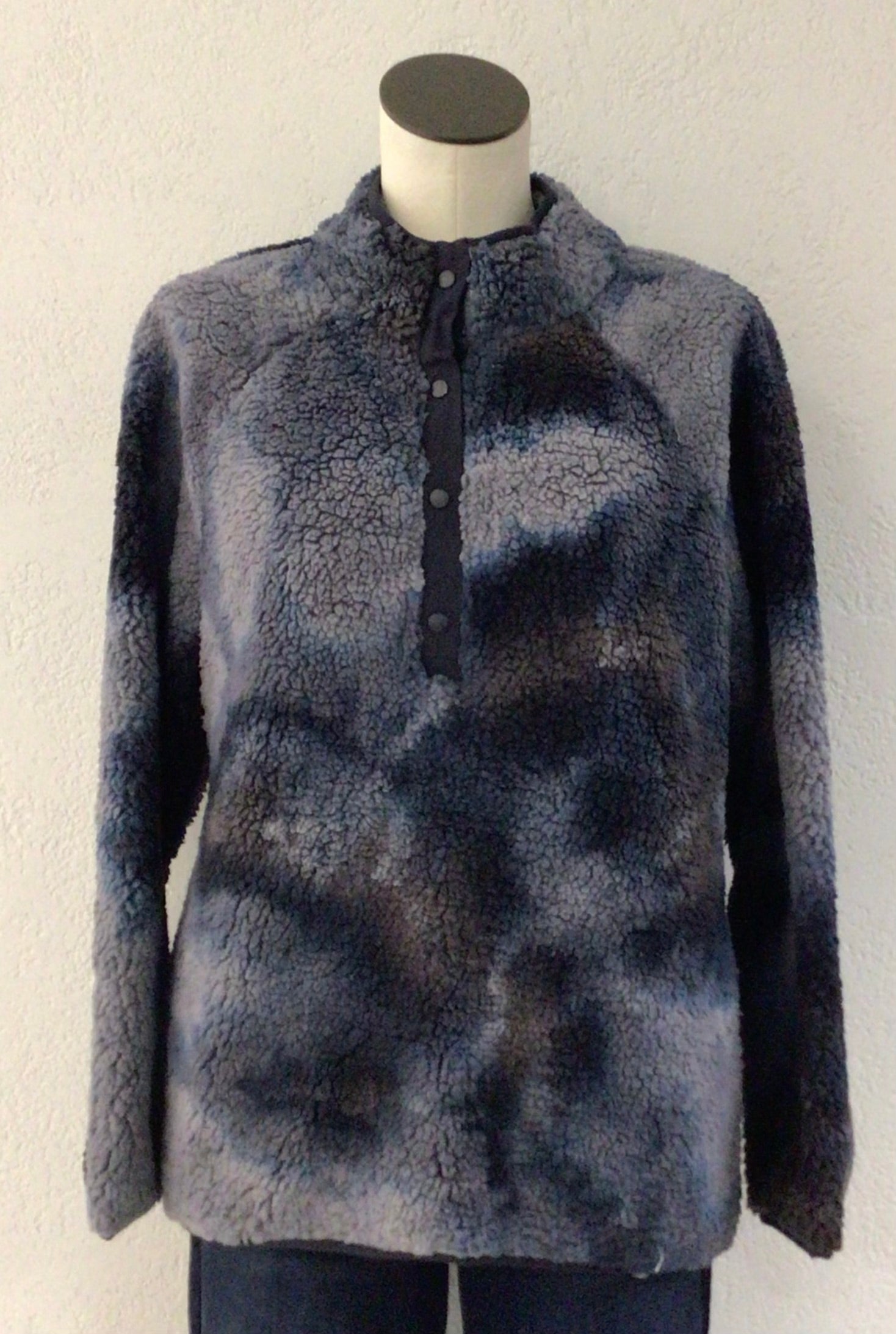 Keren Hart Blue Fleece Pullover RR65031