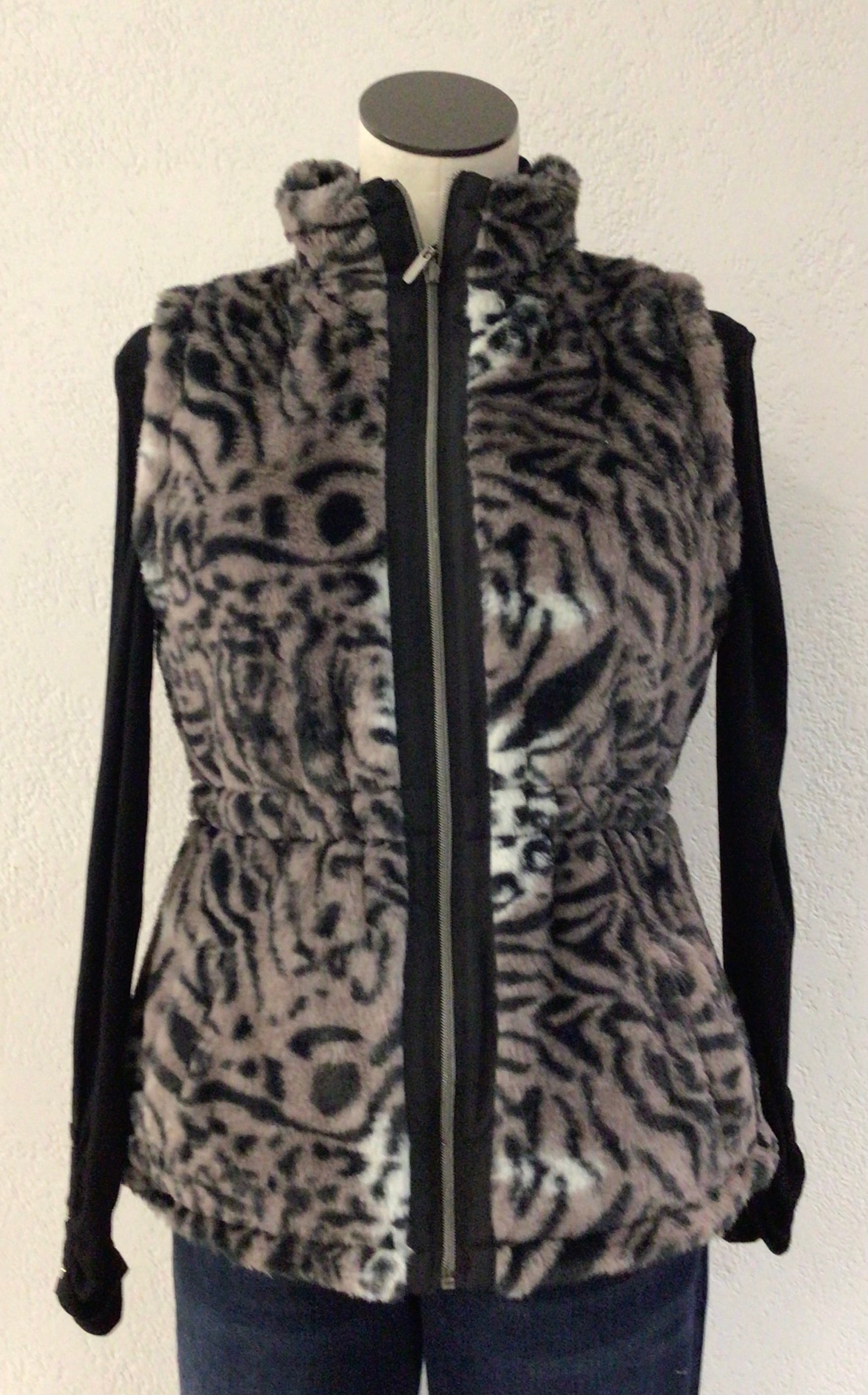 Keren Hart Quilted/Fur Reversible Vest 15003