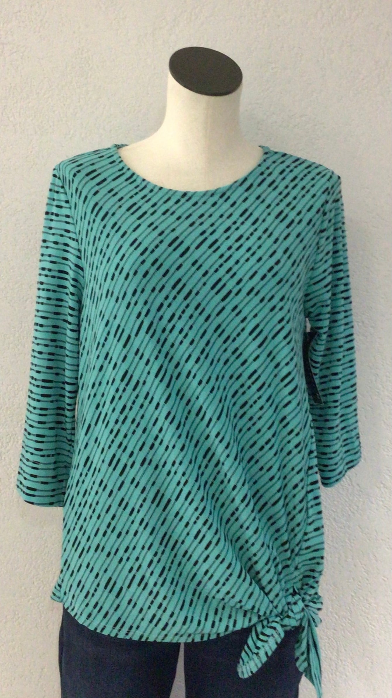 N Touch Aqua and Black Tie Top 455B