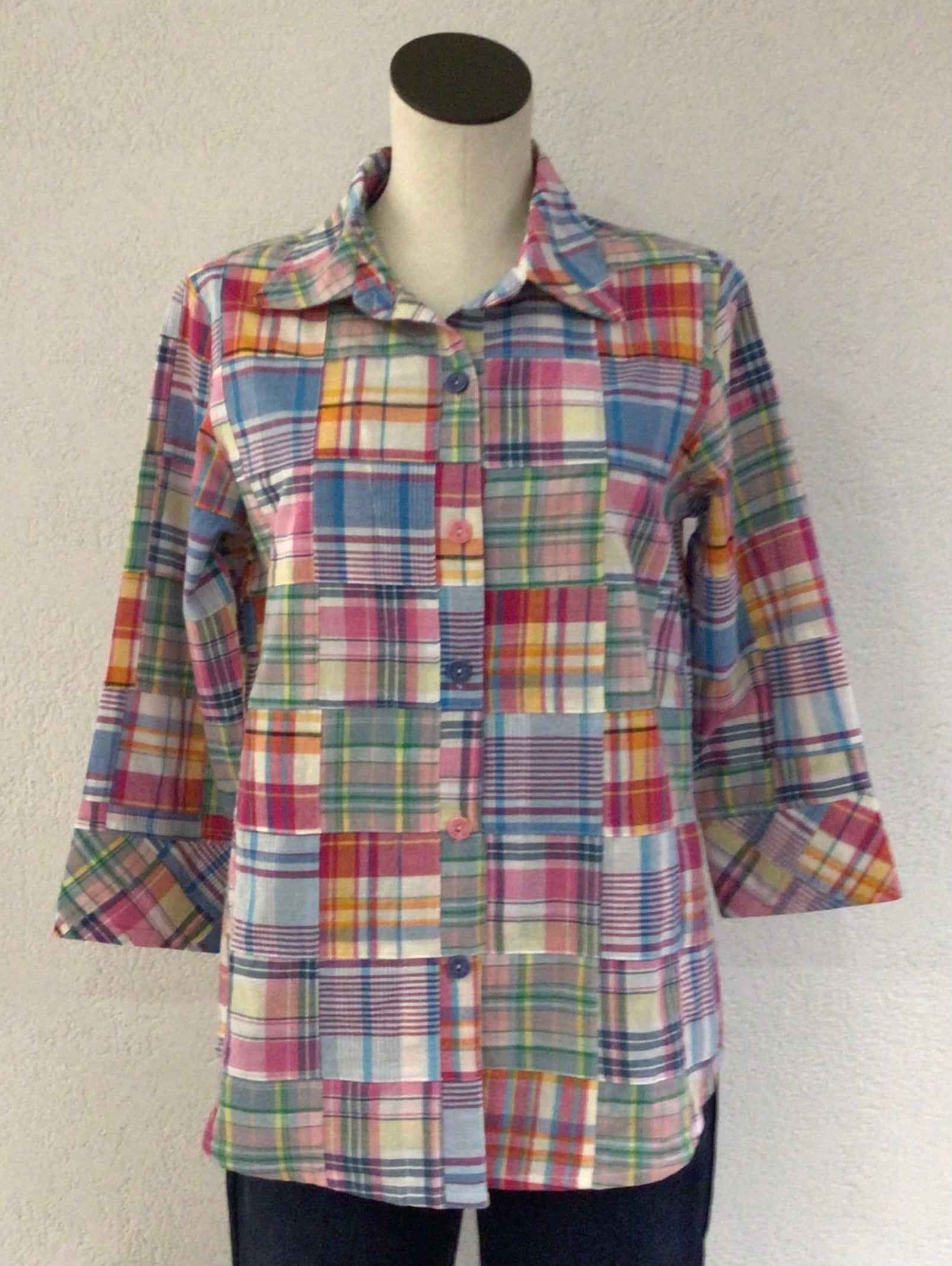 Parsley and Sage Madras Plaid Button Front Top 24T56G