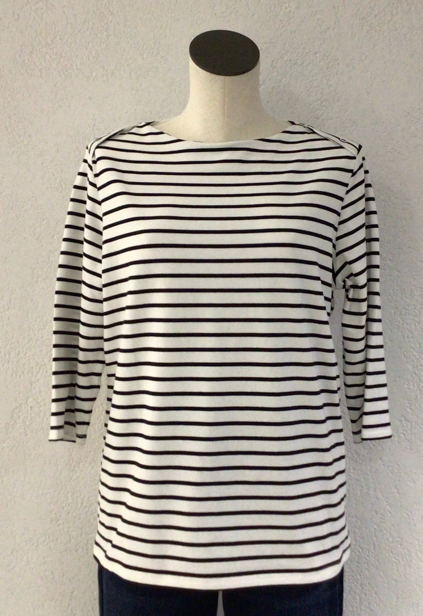 Ethyl Black/White Stripe Top 2534WB