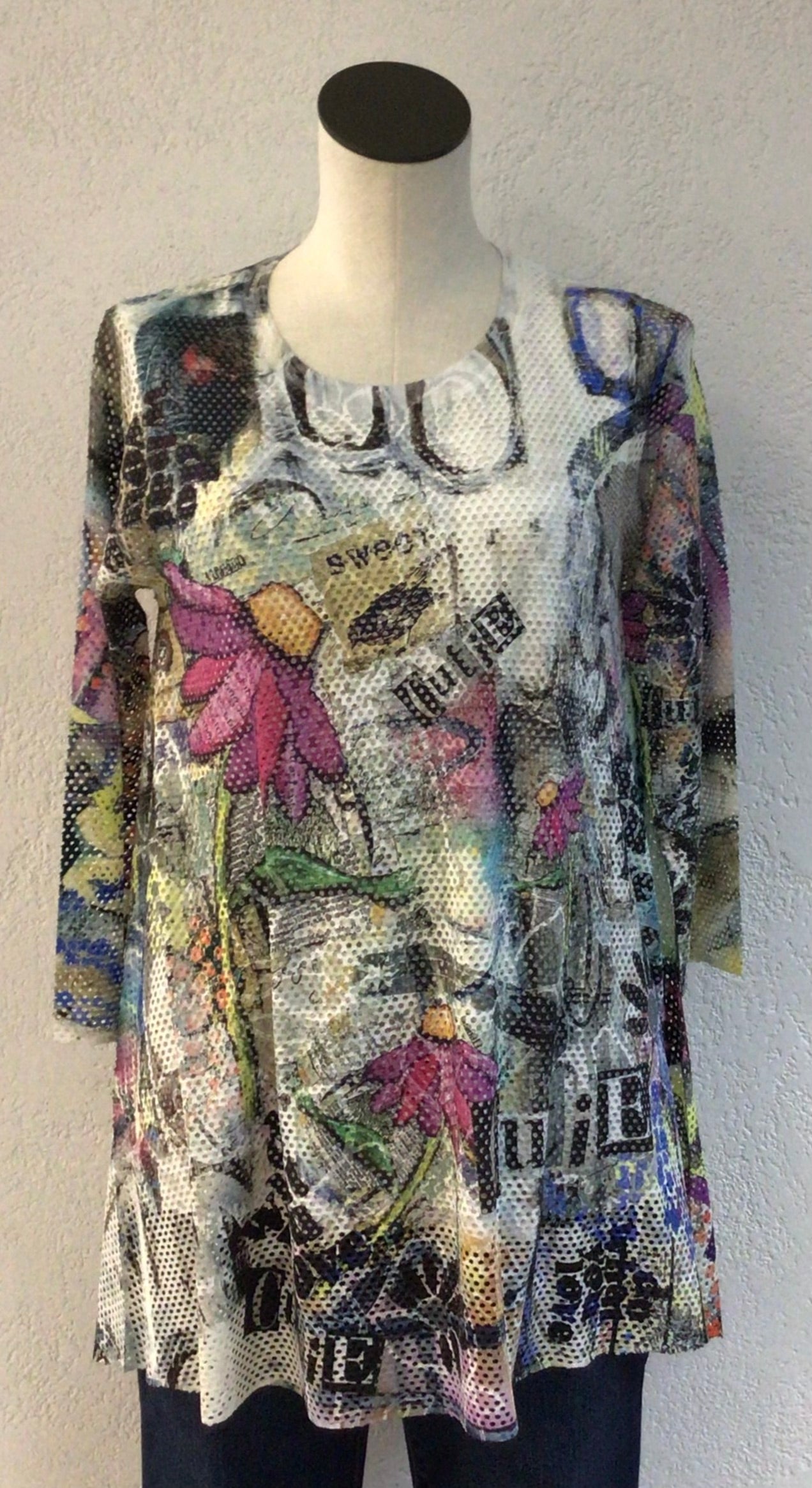 Inoah Lined Mesh Print Tunic T208BOM