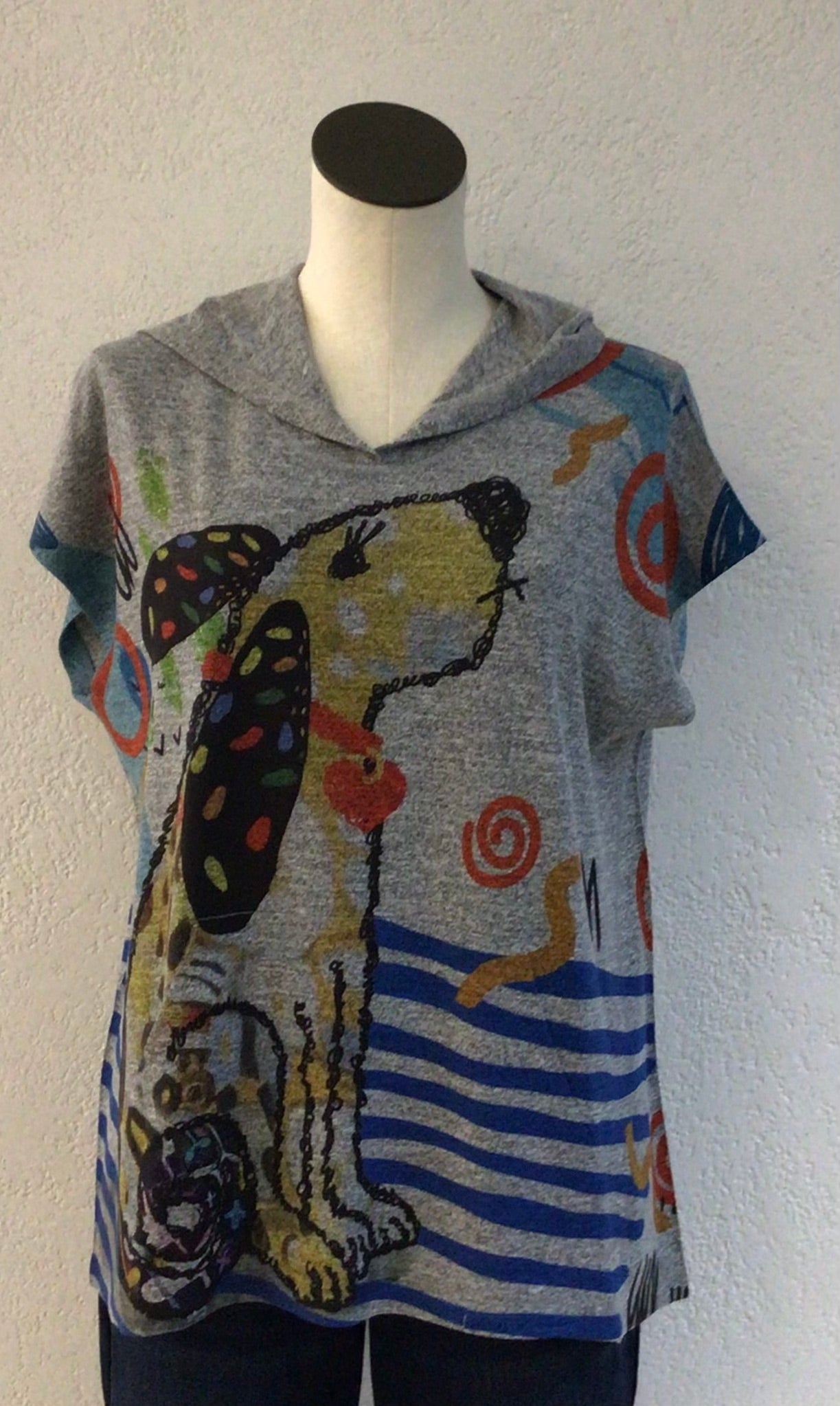 Inoah Scruffy’s Day Out Hoodie T427T