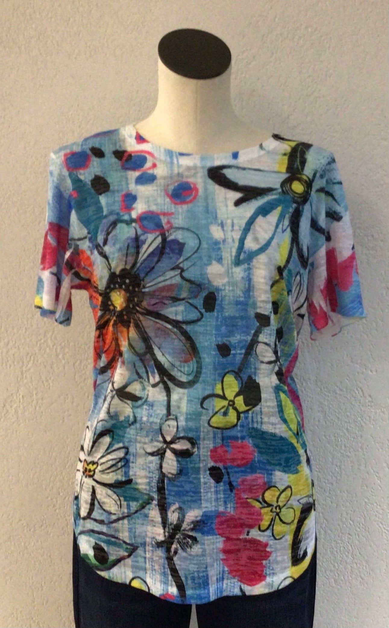 Jess and Jane Short Sleeve Laura Top AJ4-2082